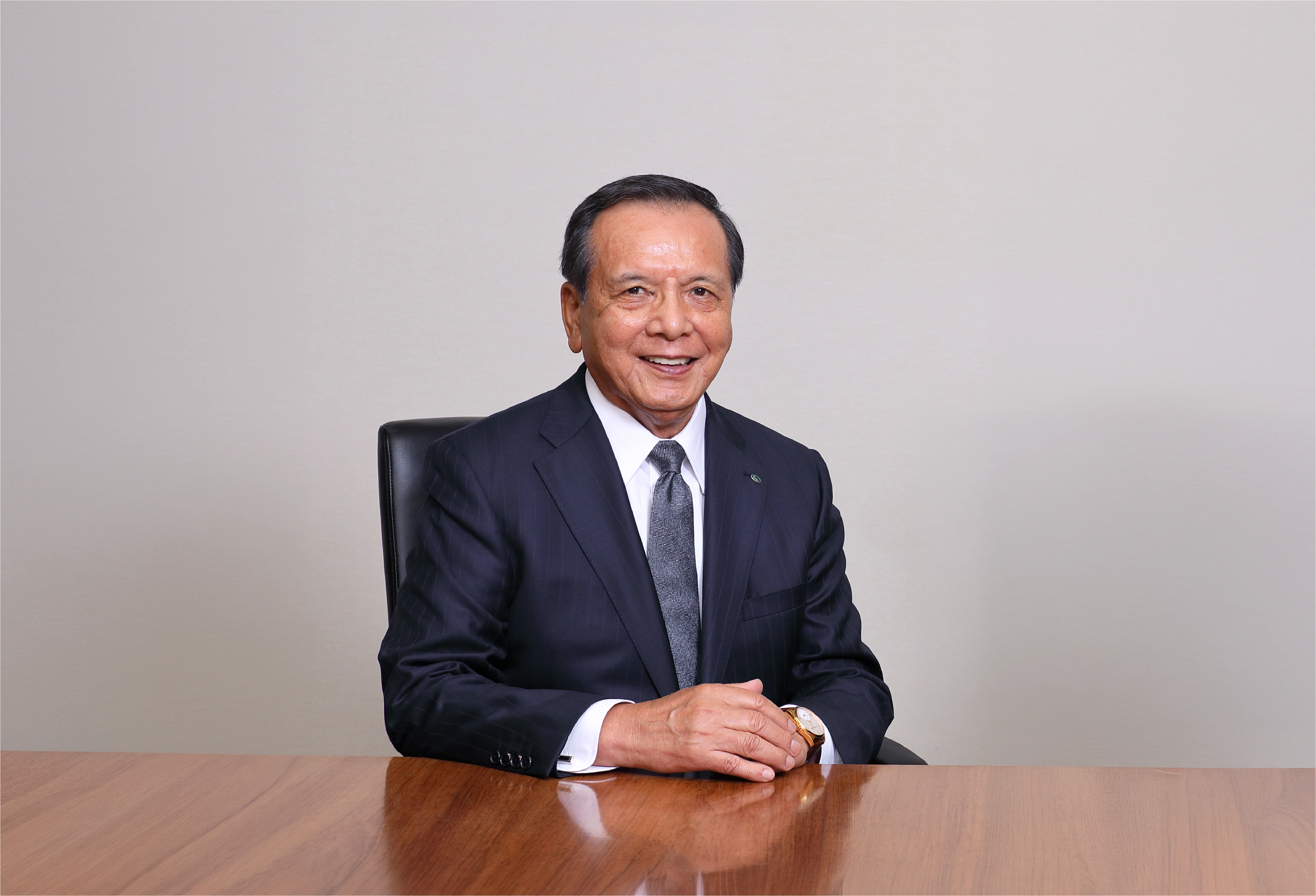  代表取締役会長　田辺　円