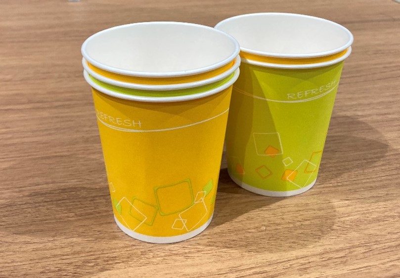 本社において使用済み紙コップ再資源化への取り組みを開始しました